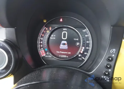 2016 Fiat 500 Abarth z USA, uszkodzony, nr VIN 3C3CFFFH0GT122158